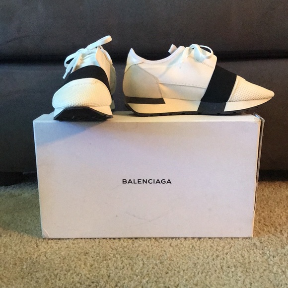 Balenciaga. Dust bag included top condition - Picture 3 of 6